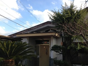 玄関庇、増築部軒天改修工事