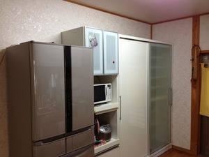 隣のブロック塀と土砂が倒壊、崩落して来たのにビクともしなかった白木建設が建てた家の修繕工事！