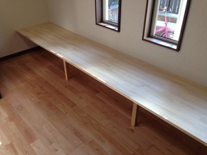 洋室に作業棚取付工事！