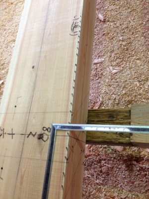 本格入母屋造の土壁平屋建て新築工事の振り隅木の落としカギ部分(納まり)の墨付けの仕方を解説！