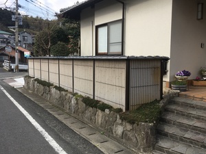 【古賀市  M様邸】駐車場建設後  リクシル商品の竹垣、フェンス設置工事（宗像市  白木建設）