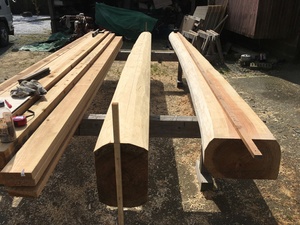 【遠賀郡  Y様邸】築45年の入母屋造りの屋根改修再生工事  （太鼓梁墨付編）（宗像市  白木建設）