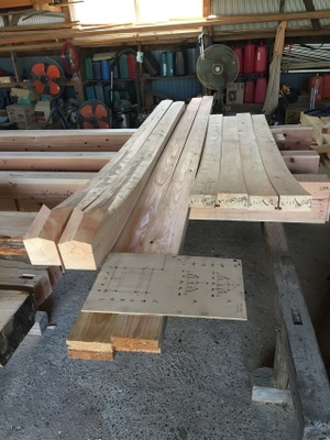 【遠賀郡  Y様邸】築45年の入母屋造りの屋根改修再生工事  （隅木刻み完了編）（宗像市  白木建設）