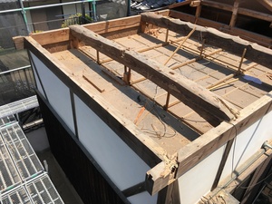 【遠賀郡  Y様邸】築45年の入母屋造りの屋根改修再生工事  （入母屋屋根小屋組組替え編）（宗像市  白木建設）