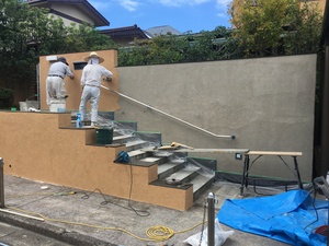 【福岡市　東区　Ｉ様邸】ブロック塀に塗装して塗装面が膨らんだアプローチ改修工事　宗像市　白木建設