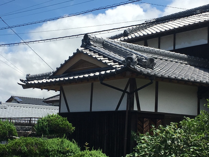 【遠賀郡　Y様邸】シロアリ被害にあった築45年の入母屋屋根再生改修工事(入母屋隅木木取り､屋根解体､屋根構造材組替え編）　宗像市　白木建設