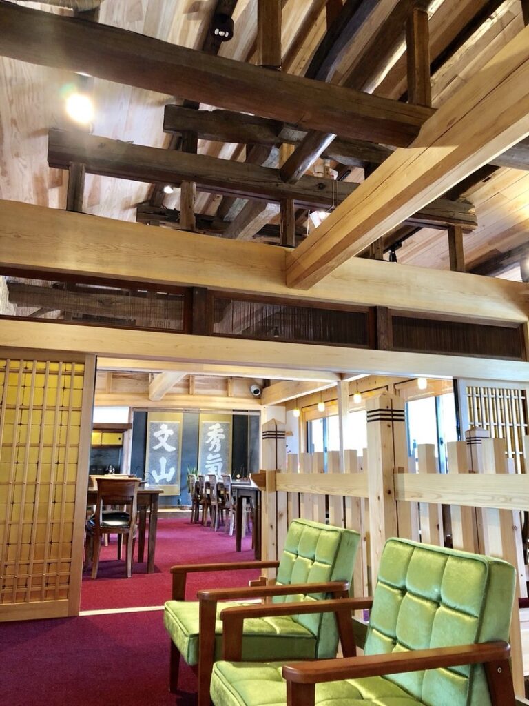 【熊本県 阿蘇市 古民家レストラン　阿蘇　はなびし】建築専門学校時代の友人の熊本地震復興古民家再生工事（内部完成編）（宗像市　白木建設）